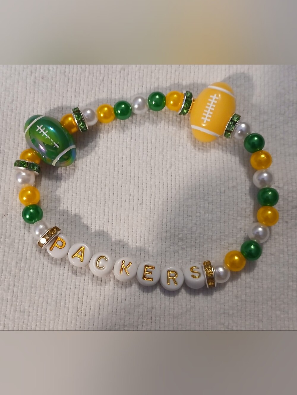 NWT Handcrafted Green & Gold 'Packers' Beaded Stretch Bracelet.